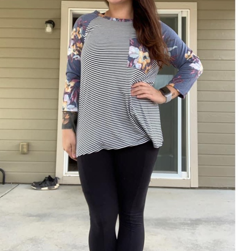 3/4 Length Sleeve Raglan Top